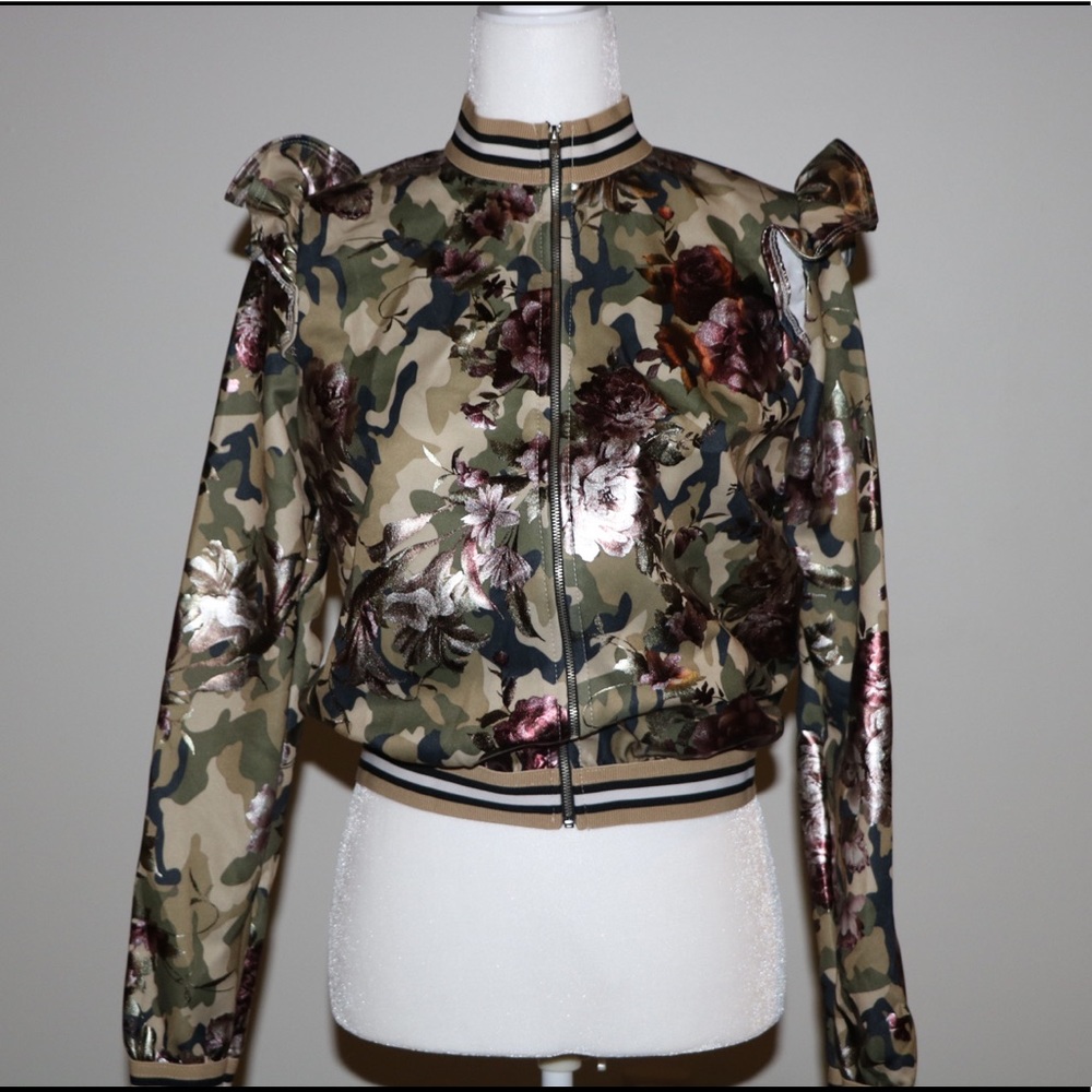 Two piece set floral sweatsuits